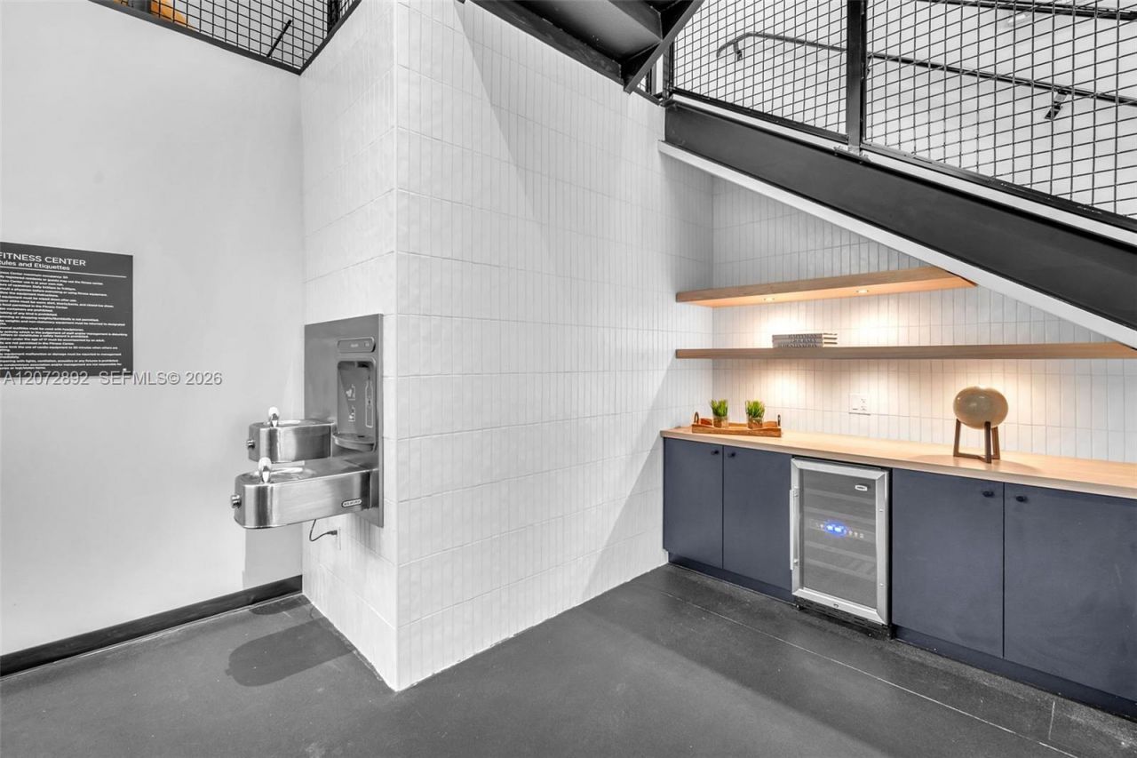 225 N Miami Ave, Unit 210, Miami, FL 33128 Photo