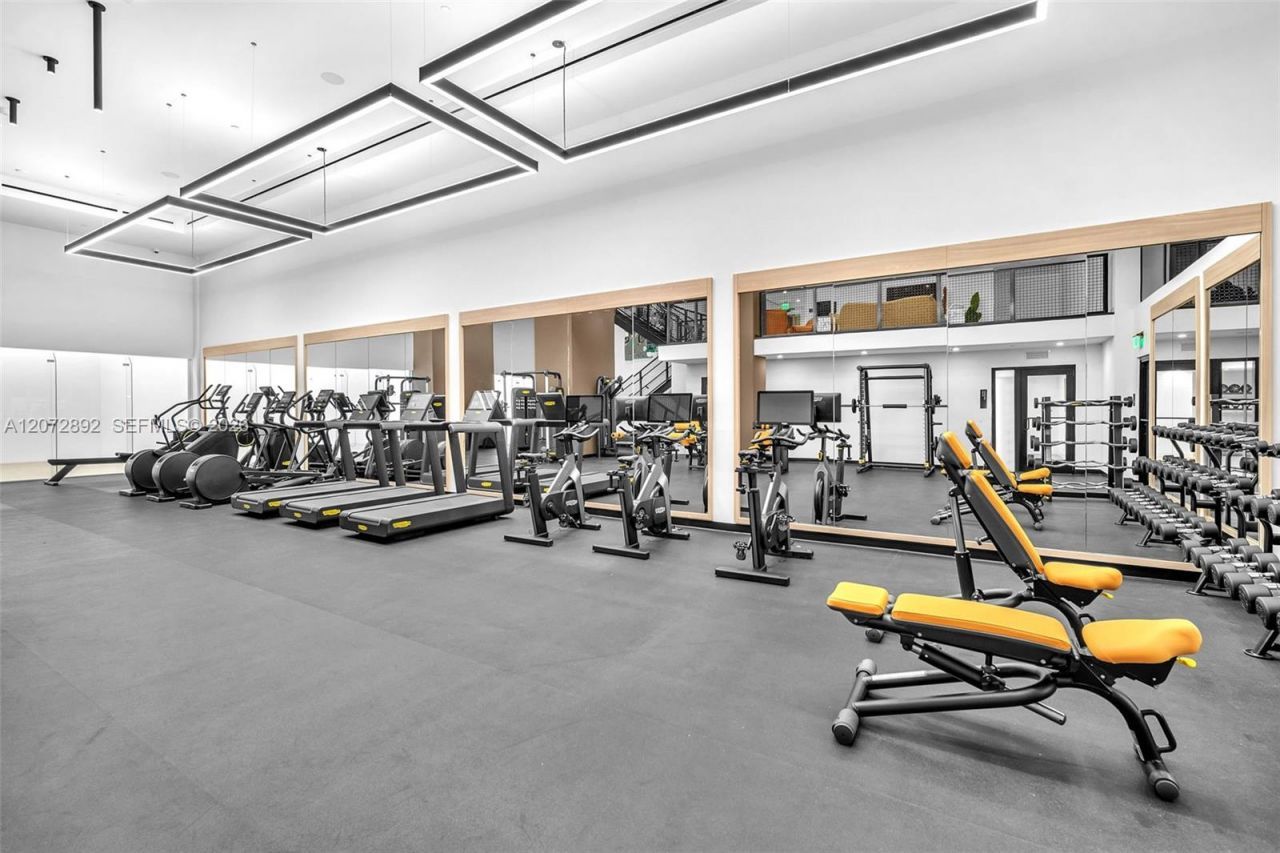 225 N Miami Ave, Unit 210, Miami, FL 33128 Photo