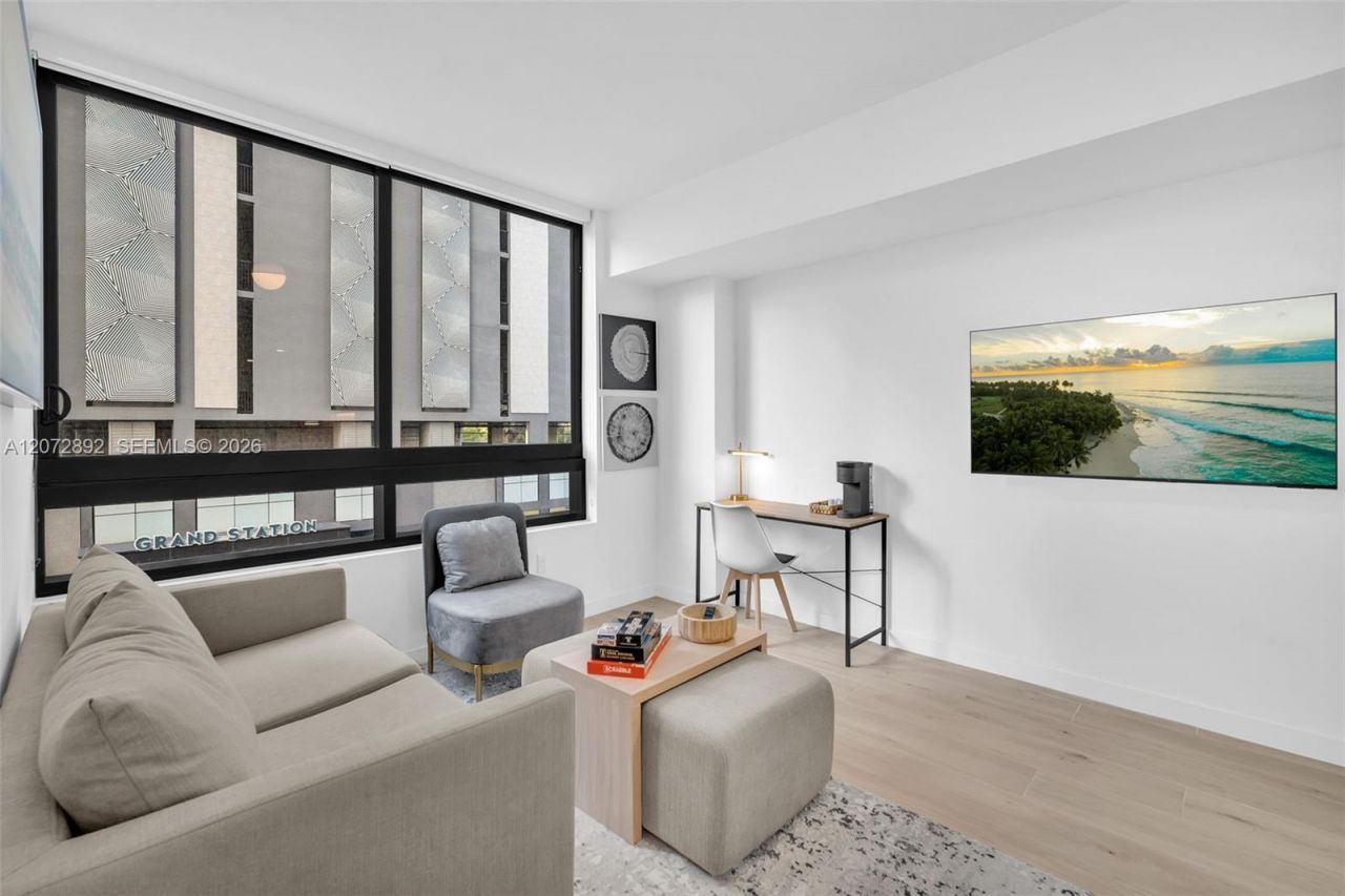 225 N Miami Ave, Unit 210, Miami, FL 33128 Photo