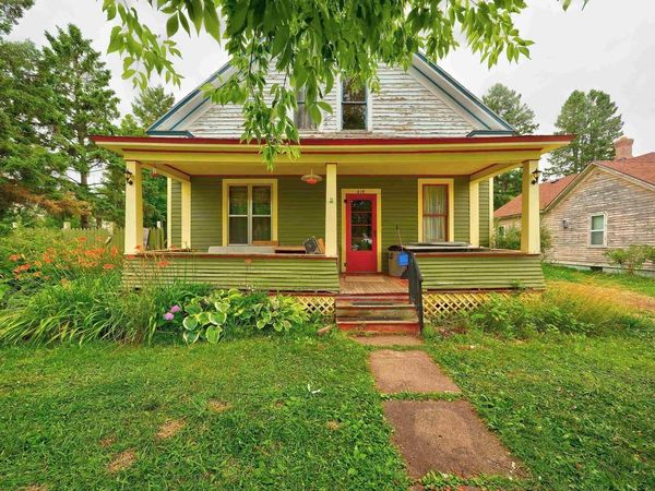 419 W 3rd St, Washburn, WI 54891