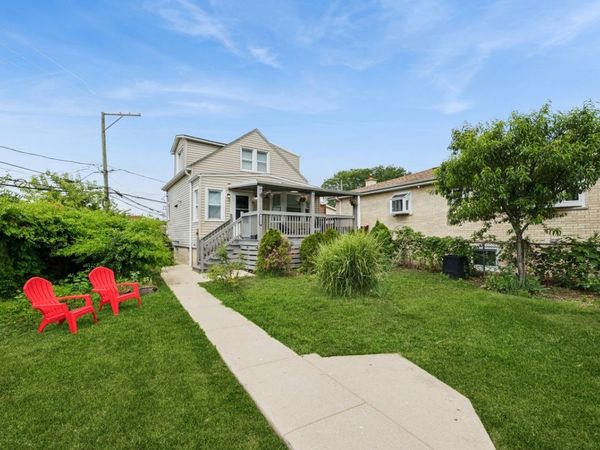 5150 N Moody Avenue , Chicago, IL 60630