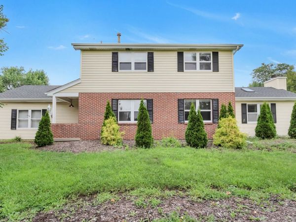 8348 Adbeth Avenue , Woodridge, IL 60517