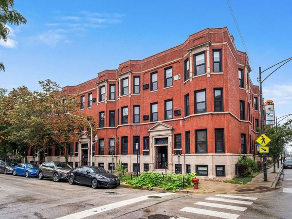 800 W George Street , Unit 2, Chicago, IL 60657