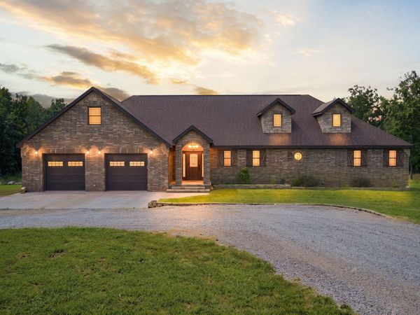 1295 Spring Valley , Marshfield, MO 65706