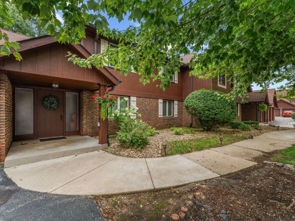 2511 E Lakeshore Drive , Crown Point, IN 46307