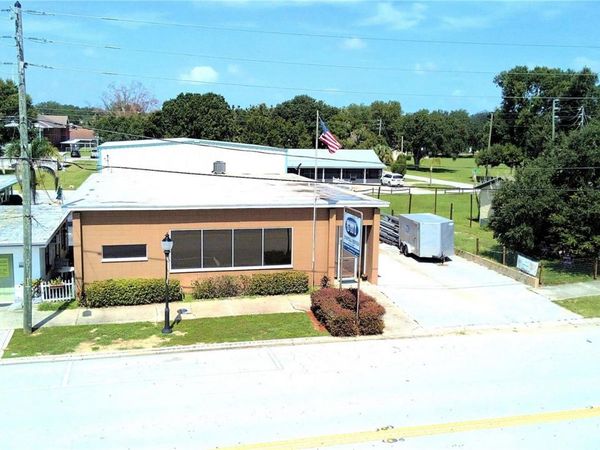 221 N SCENIC HIGHWAY, FROSTPROOF, FL 33843
