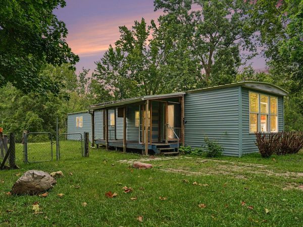426 N 5th Street, Burr Oak, MI 49030