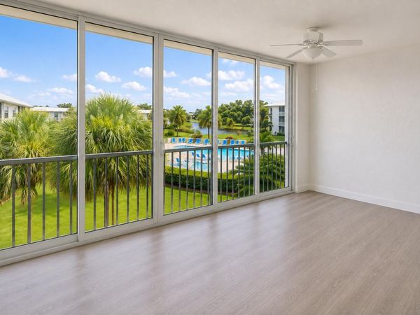9872 MARINA Boulevard, Unit 1434, Boca Raton, FL 33428