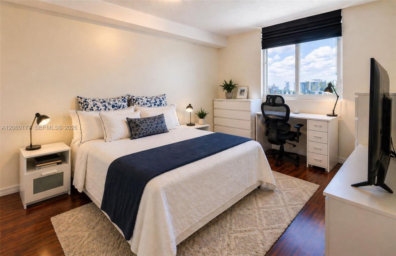 275 NE 18st , Unit 1110, Miami, FL 33132 Photo