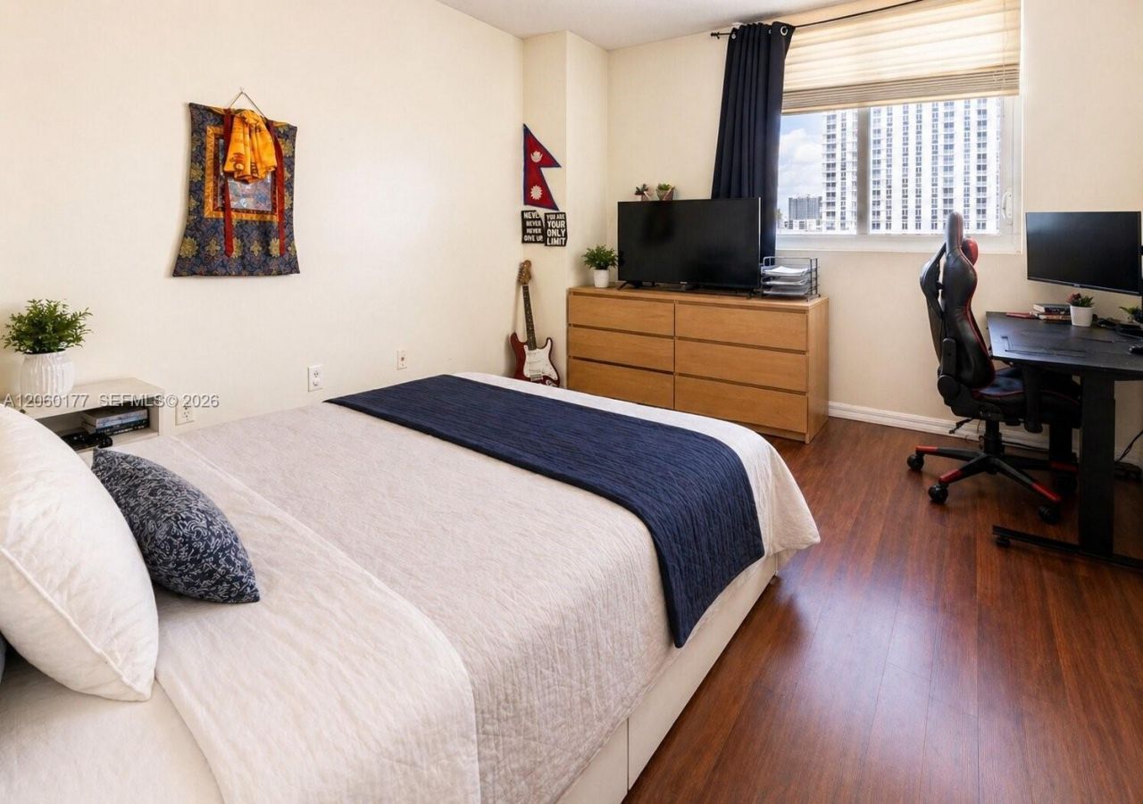 275 NE 18st , Unit 1110, Miami, FL 33132 Photo