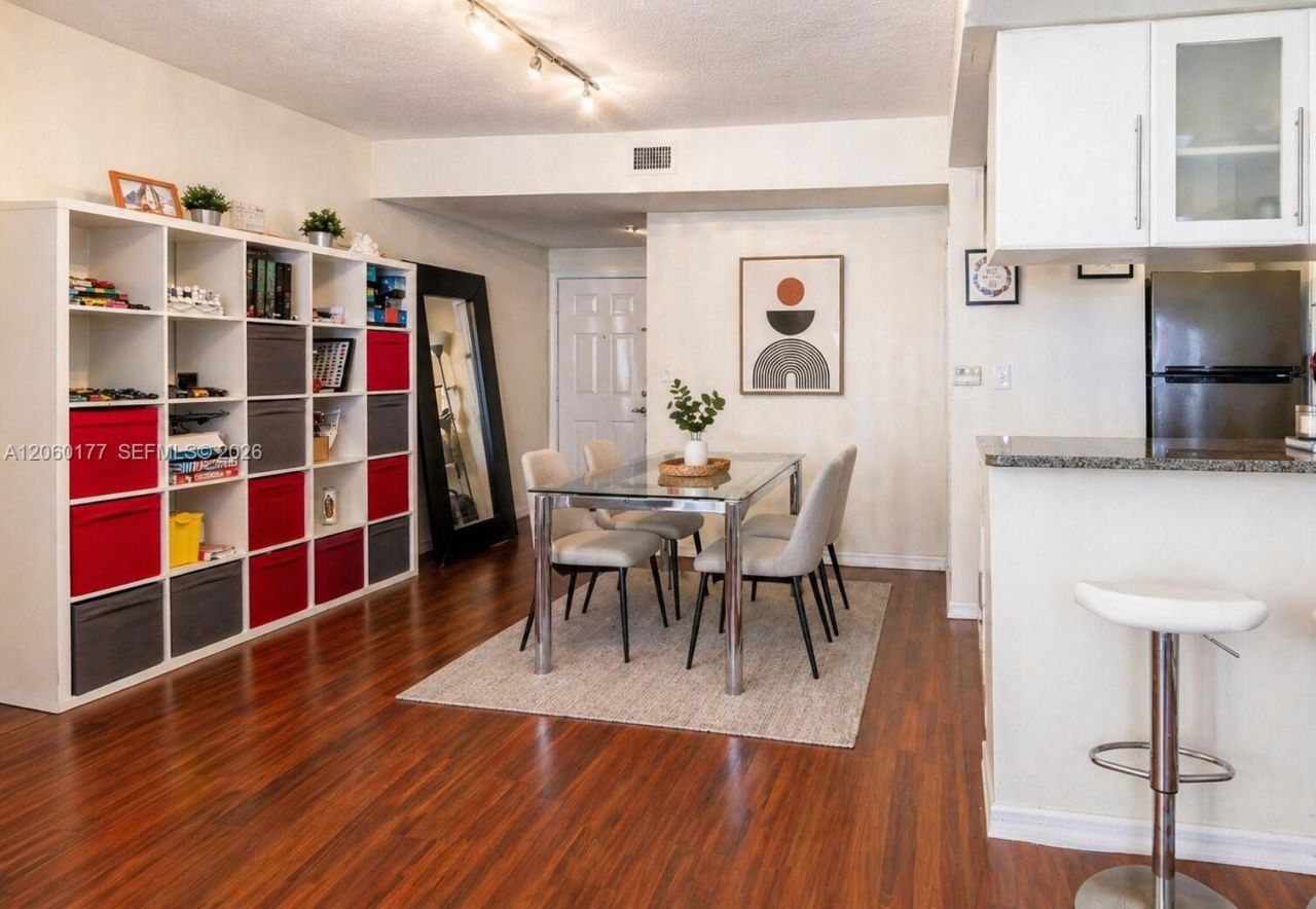 275 NE 18st , Unit 1110, Miami, FL 33132 Photo