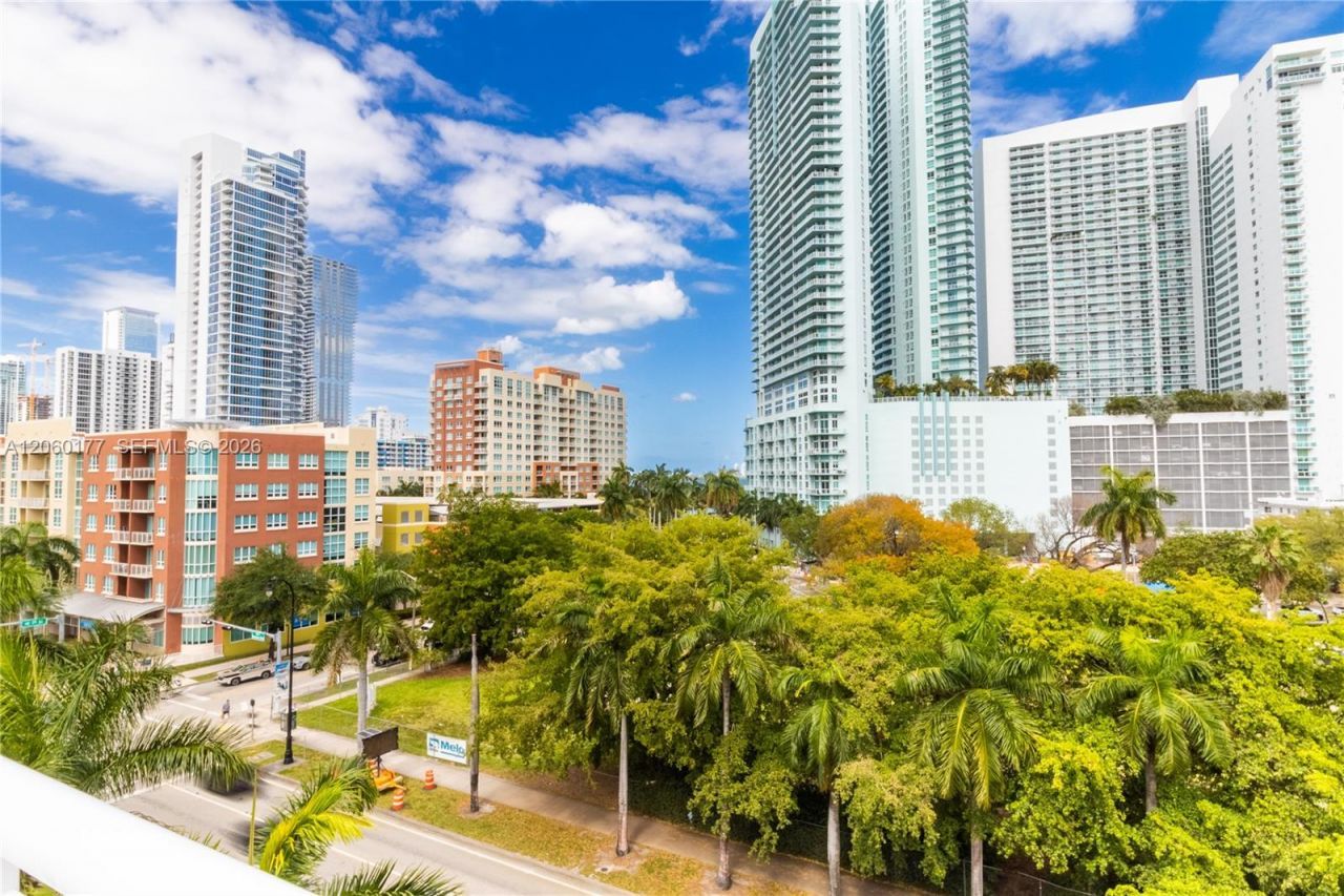 275 NE 18st , Unit 1110, Miami, FL 33132 Photo