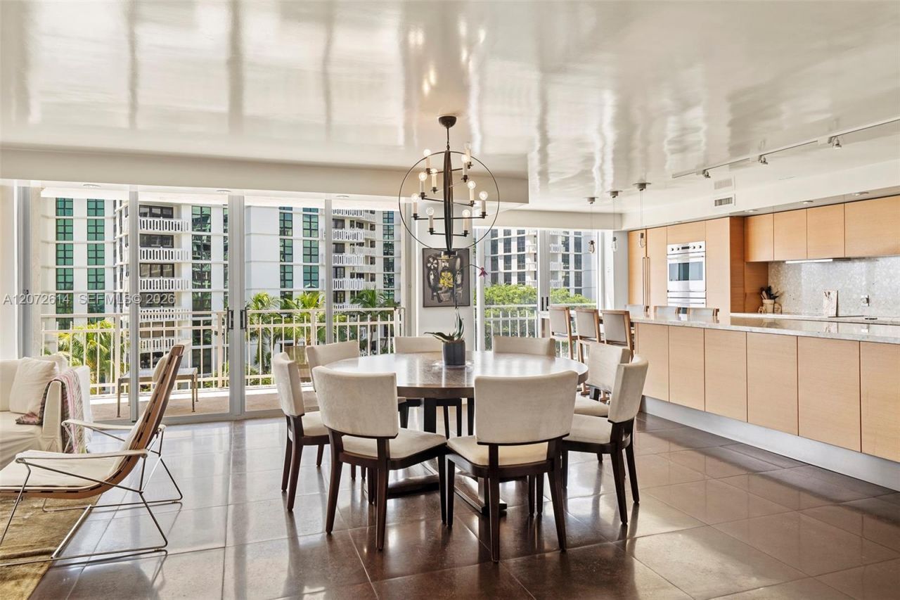600 Grapetree Dr , Unit 6BS, Key Biscayne, FL 33149 Photo