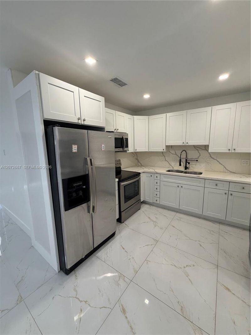 6480 W 13th Ave , Unit NA, Hialeah, FL 33012 Photo