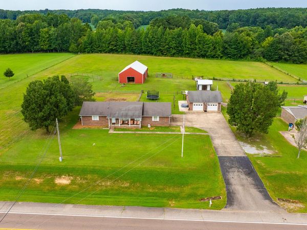 2000 Highway 77 , Paris, TN 38242