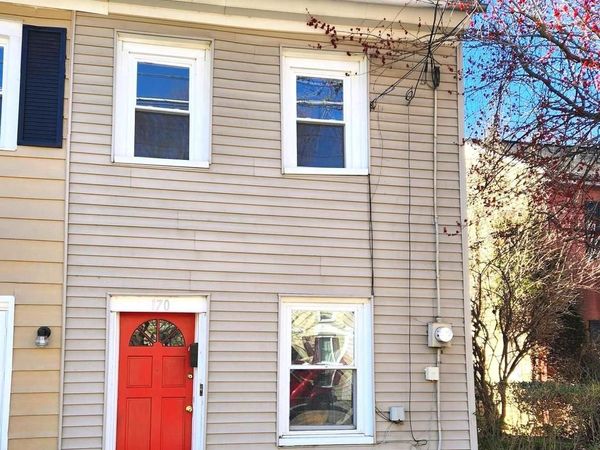 170 E NORTH STREET, CARLISLE, PA 17013