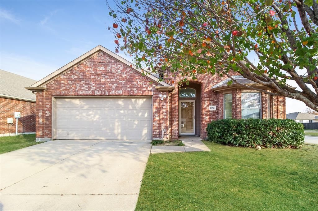8749 Sagebrush Trail, Crossroads, TX 76227 Main Photo