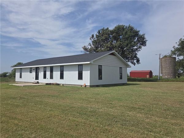 223 W 510th Avenue, Cherokee, KS 66724
