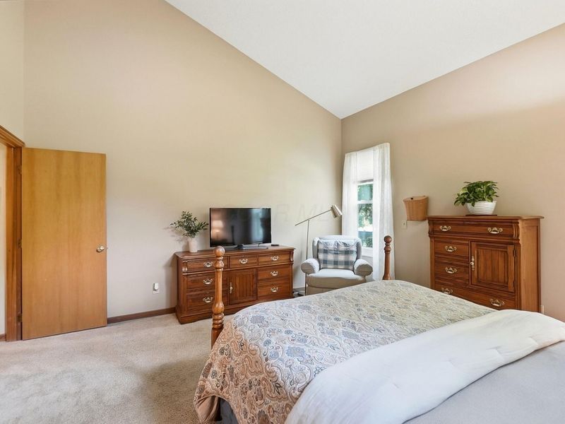 325 Paynes Depot Court, Powell, OH 43065 Photo 27