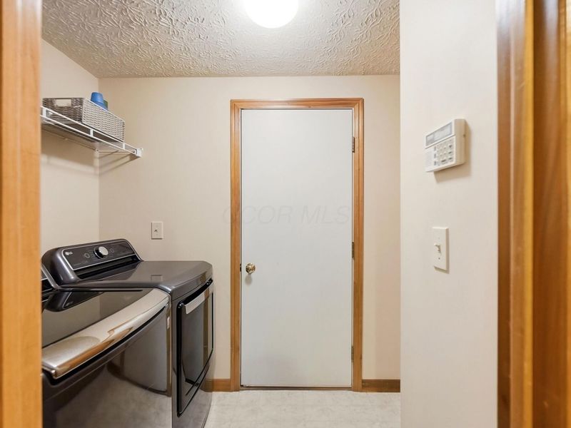 325 Paynes Depot Court, Powell, OH 43065 Photo 33