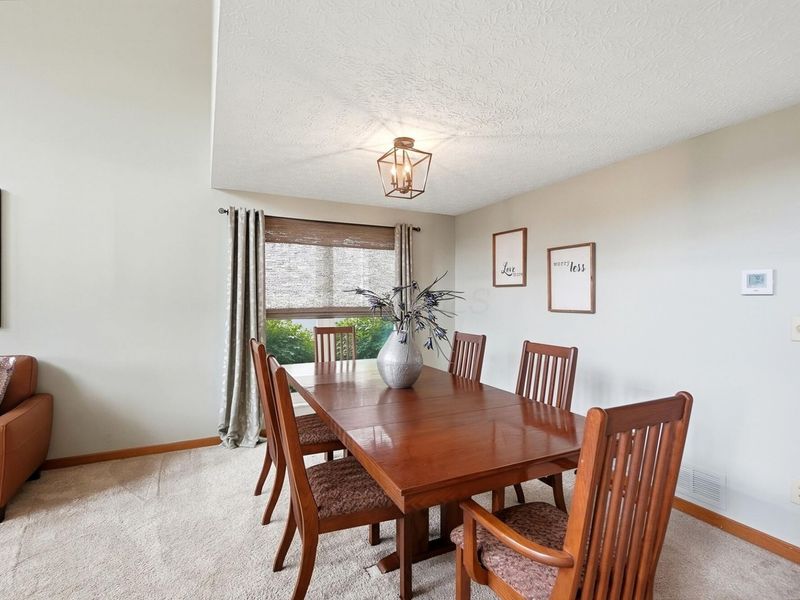 325 Paynes Depot Court, Powell, OH 43065 Photo 9