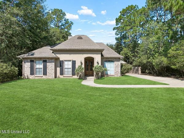 6440 Kiko Street, Diamondhead, MS 39525