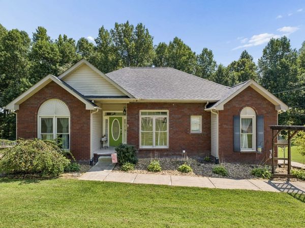 183 Hickory Hollow Dr , Dickson, TN 37055