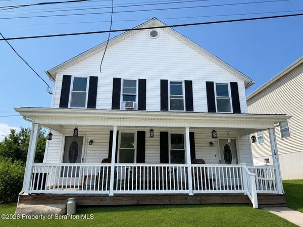 1202 Mine Street, Old Forge, PA 18518