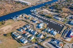 1315 Battery Park Dr. photo 4