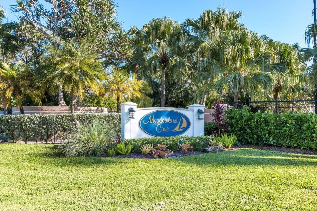 12842 Meadowbend Drive, Wellington, FL 33414 Photo