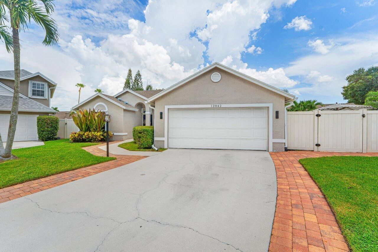 12842 Meadowbend Drive, Wellington, FL 33414 Photo