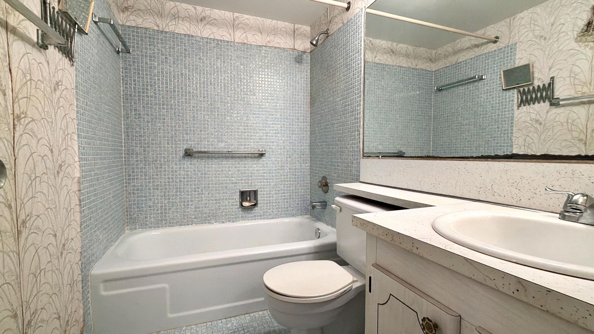 348 Northampton Q, West Palm Beach, FL 33417 Photo