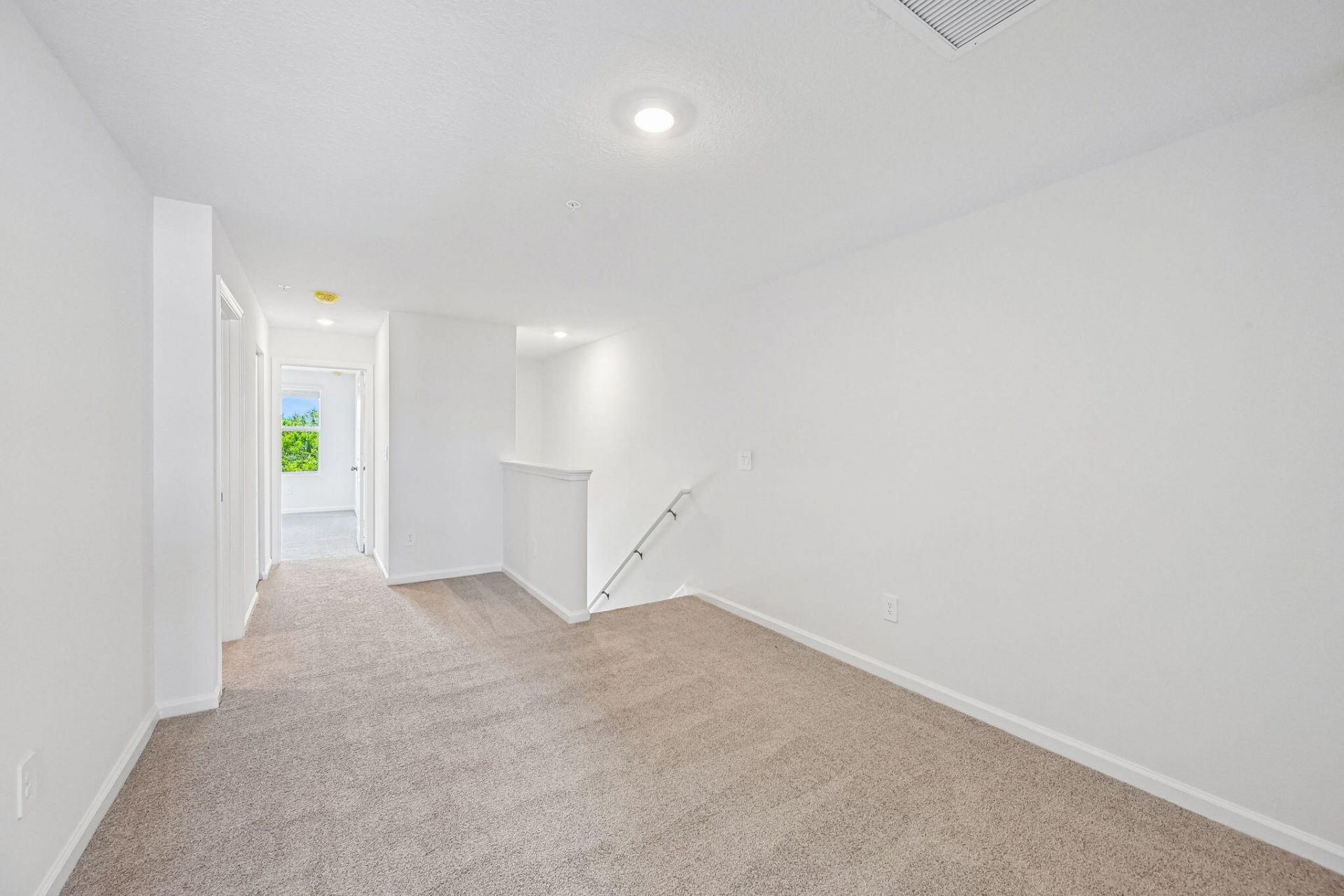 643 Salisbury Circle, Fort Pierce, FL 34982 Photo