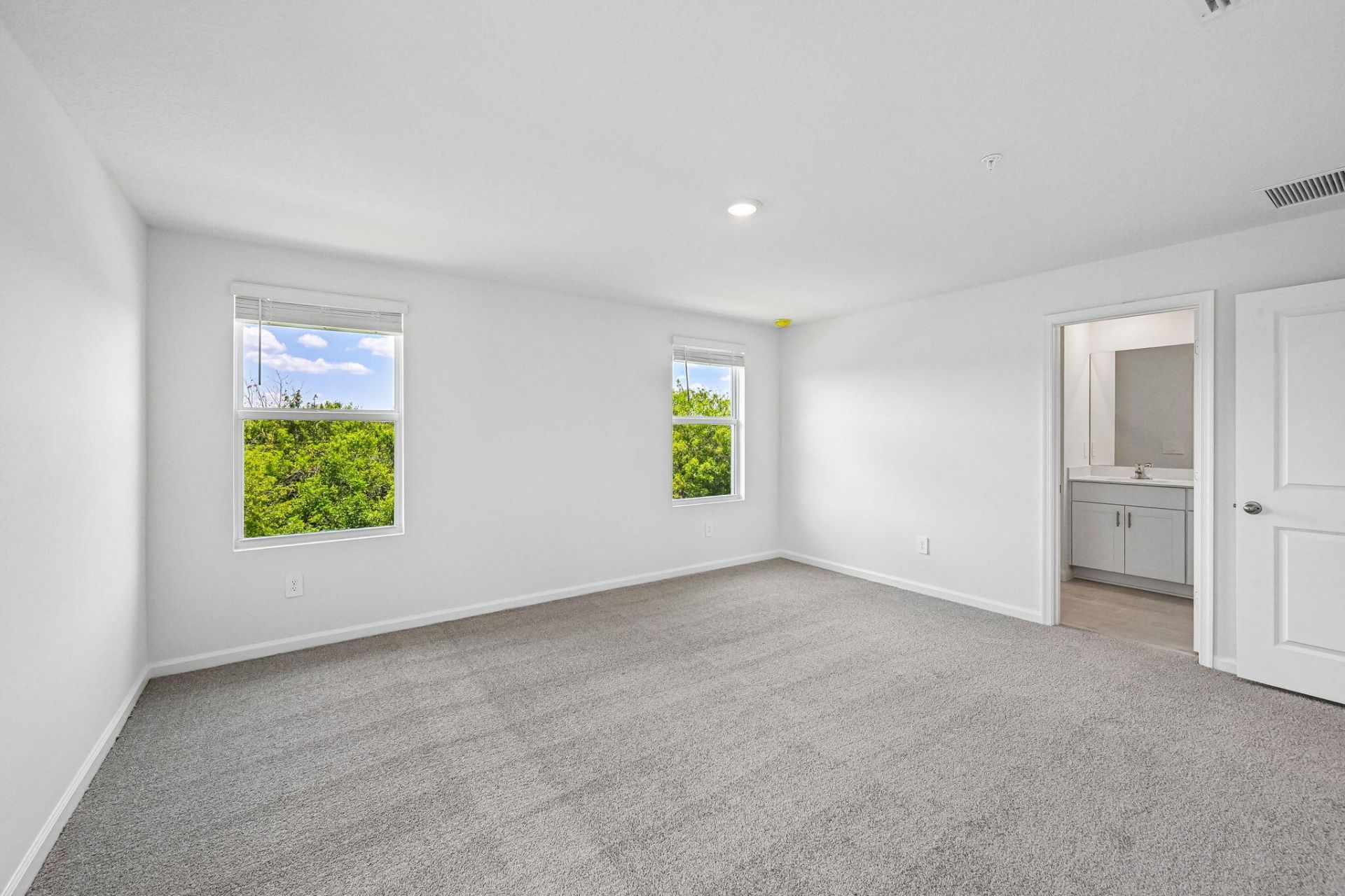 643 Salisbury Circle, Fort Pierce, FL 34982 Photo