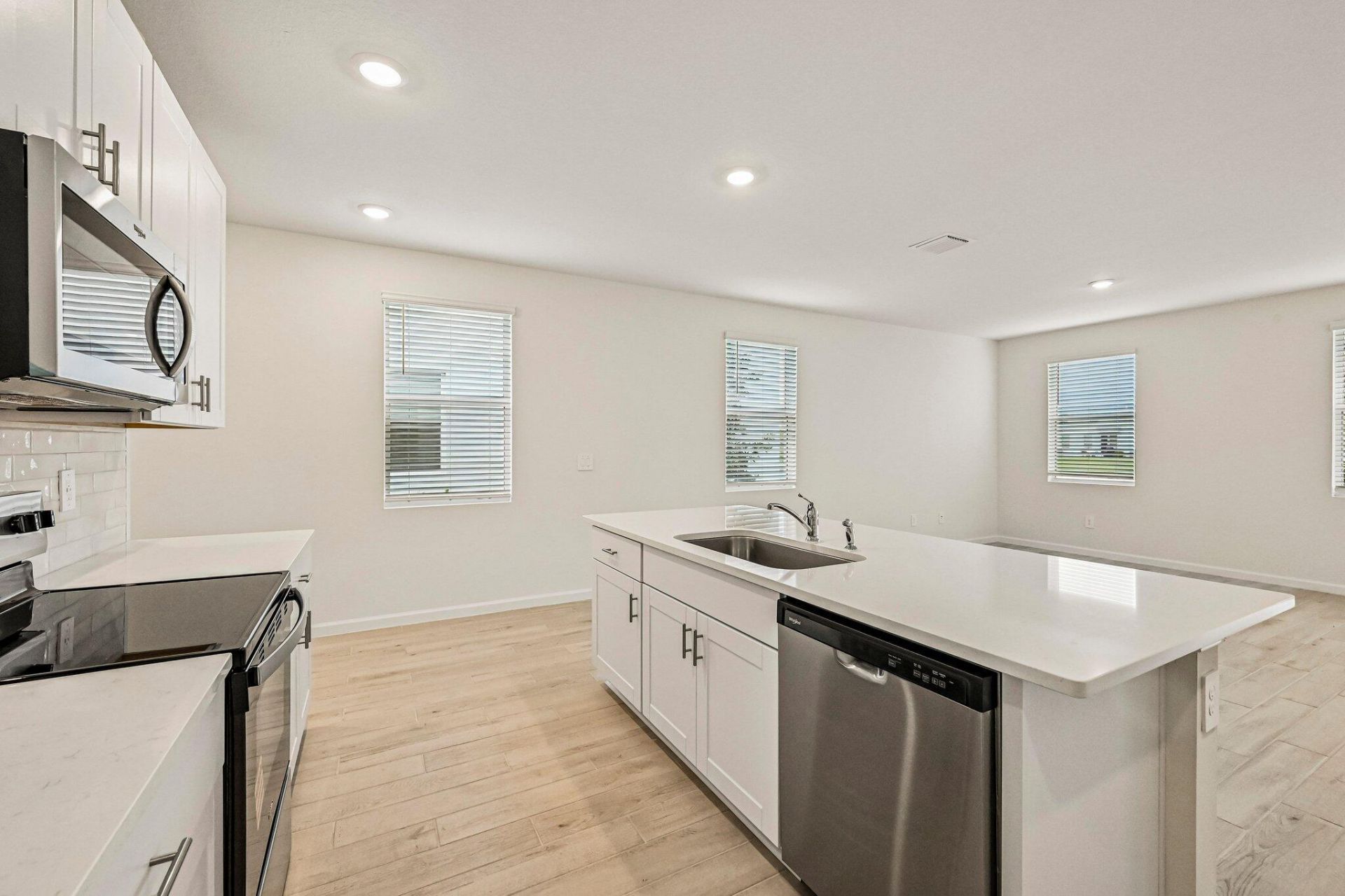 643 Salisbury Circle, Fort Pierce, FL 34982 Photo