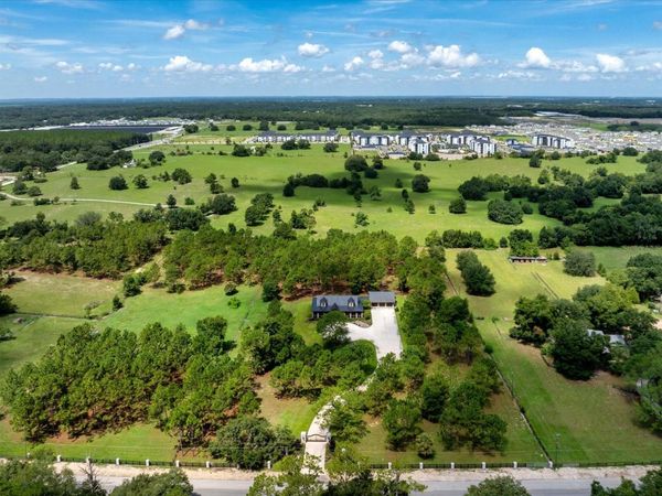 5208 EFFIE DRIVE , APOPKA, FL 32712
