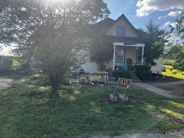 111 County Hwy 533 , Parma, MO 63870