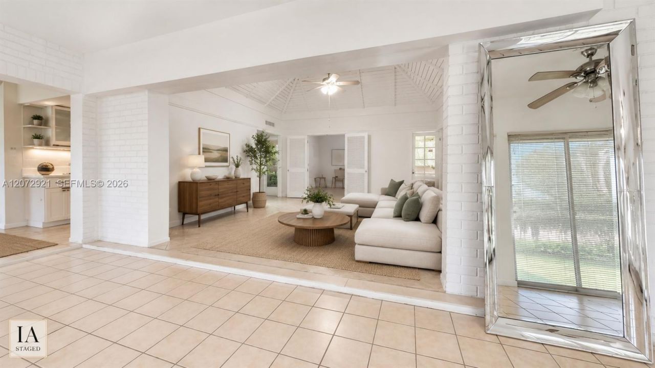 5700 White Hickory Cir , Tamarac, FL 33319 Photo