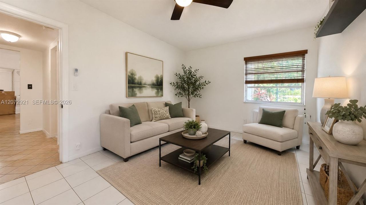 5700 White Hickory Cir , Tamarac, FL 33319 Photo