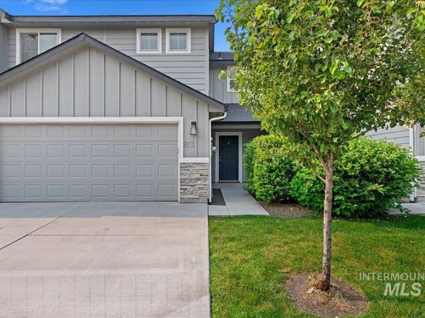 873 W Apple Pine St, Meridian, ID 83646