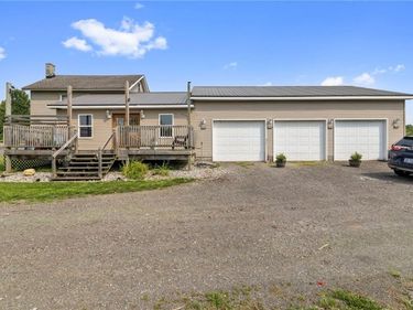 1792 W Meeting House Road, Cortland, NY 13045