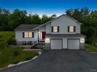 4615 Broad Road, Syracuse, NY 13215