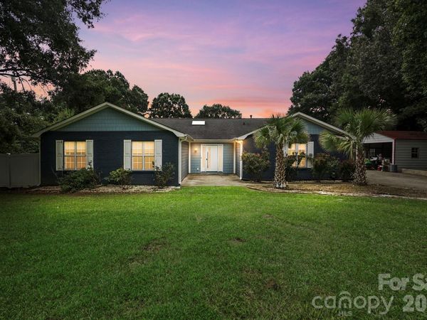 14010 Mareshead Lane, Matthews, NC 28105