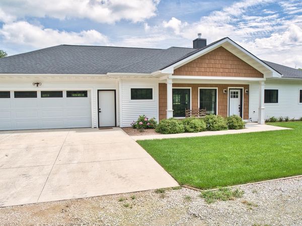 31254 Yale Avenue, New Hartford, IA 50660