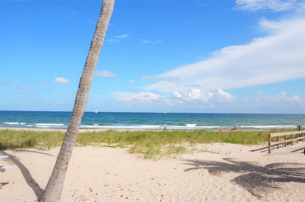 5100 N Ocean Boulevard, Unit 1404, Lauderdale by the Sea, FL 33308 Photo