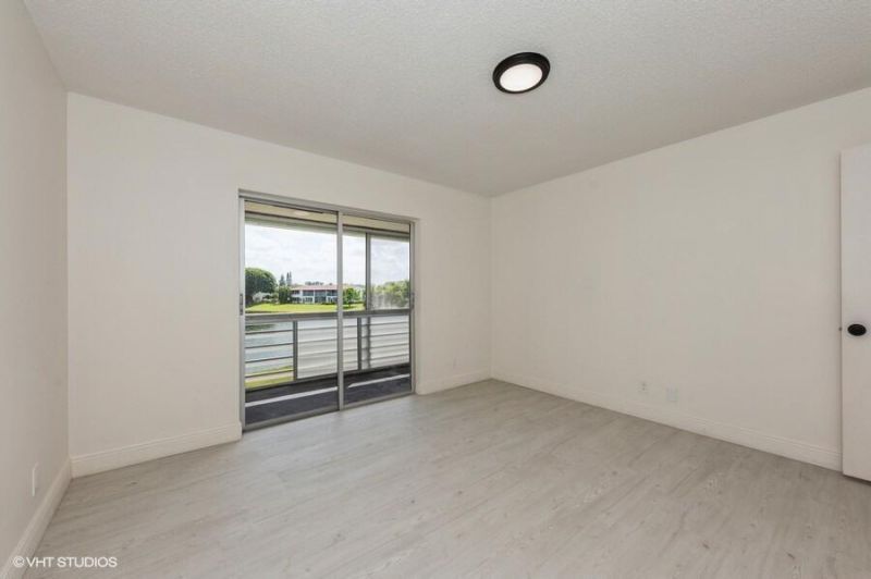 118 Somerset F, West Palm Beach, FL 33417 Photo
