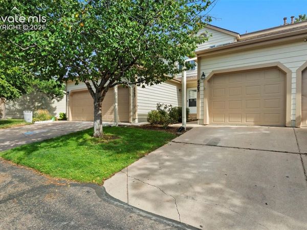 4263 Hunting Meadows Circle, Colorado Springs, CO 80916