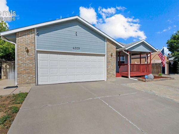 4309 Sentinel Place, Pueblo, CO 81008