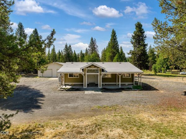 17045 West Drive, La Pine, OR 97739