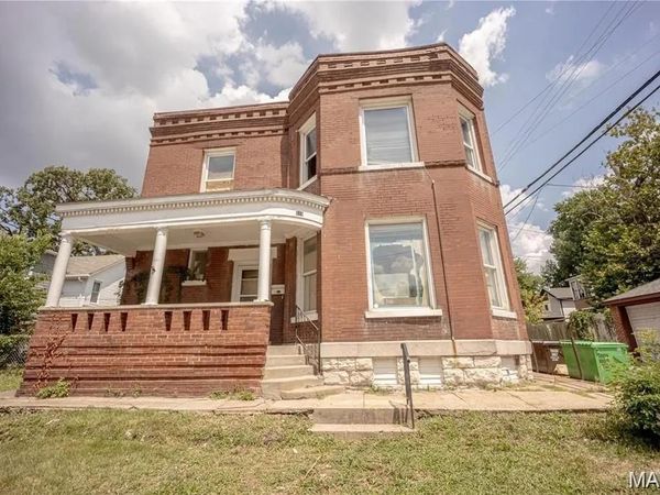 419 Mott Street , St Louis, MO 63111
